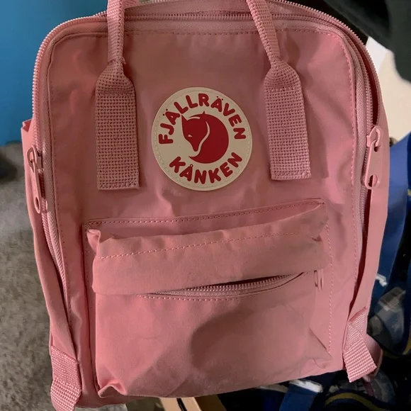 black north face backpack women' Amazon.com: The North Face Women's Jester Everyday Laptop Backpack